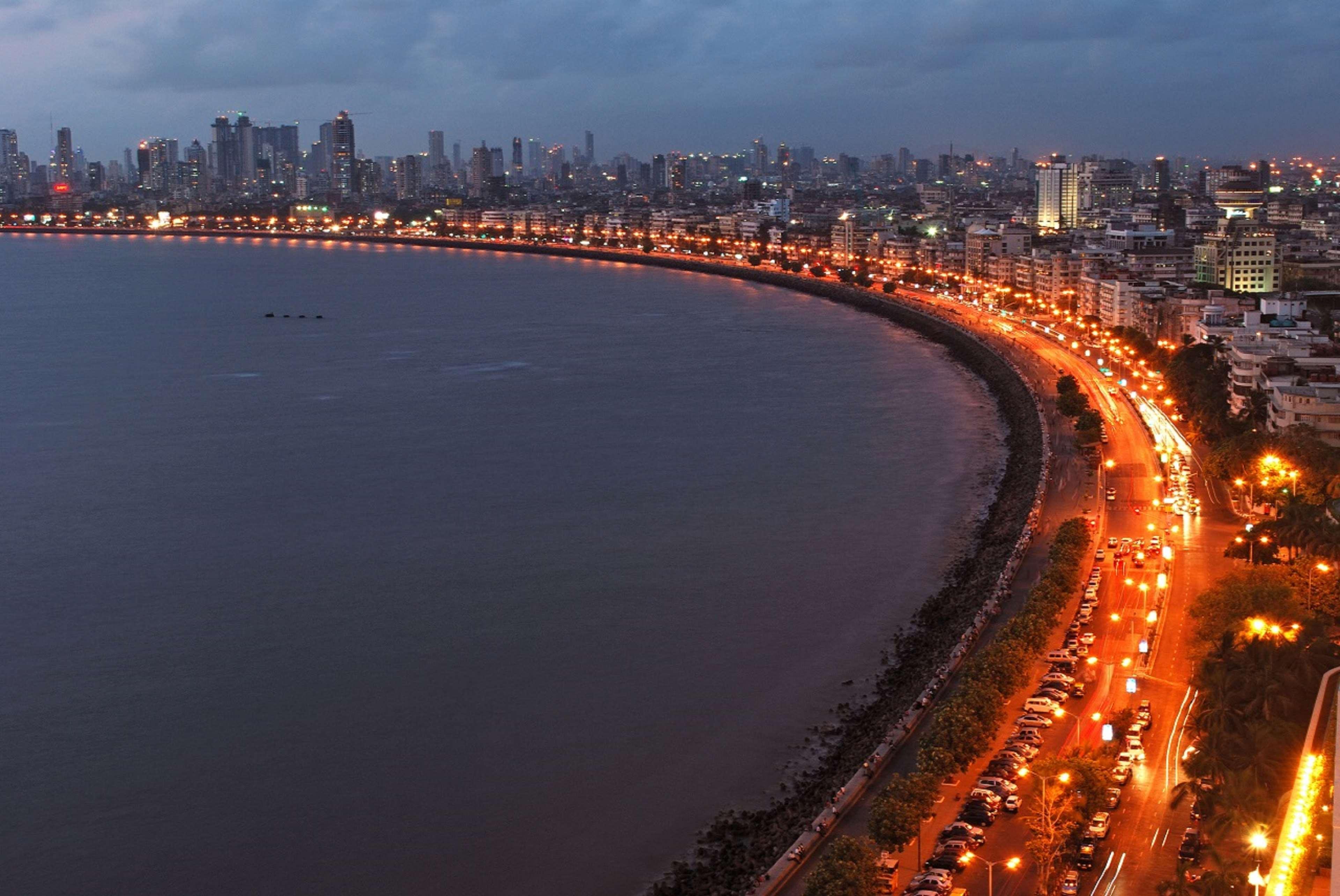 Hilton Mumbai International Airport Hotel Ngoại thất bức ảnh Marine Drive, Mumbai